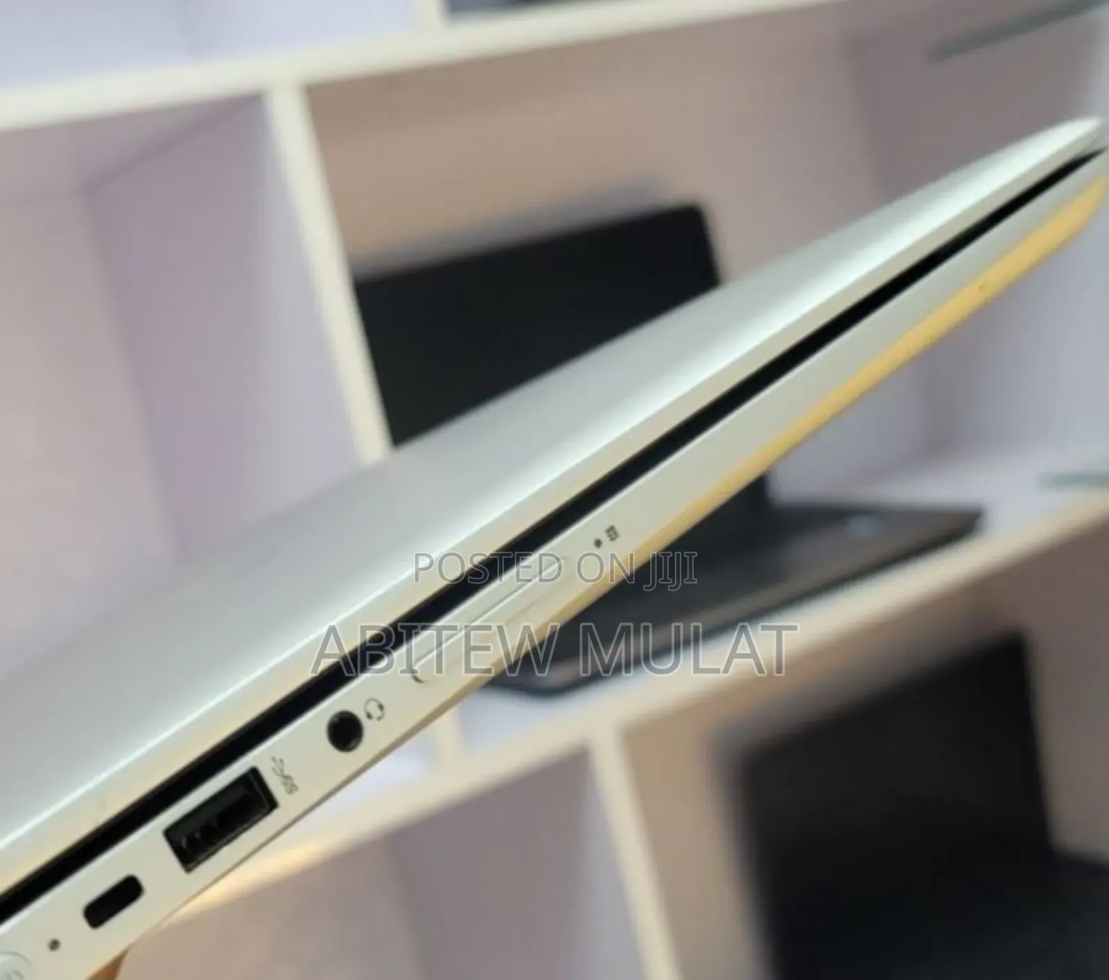 New Laptop HP Envy X360 8GB Intel Core I5 HDD 1T