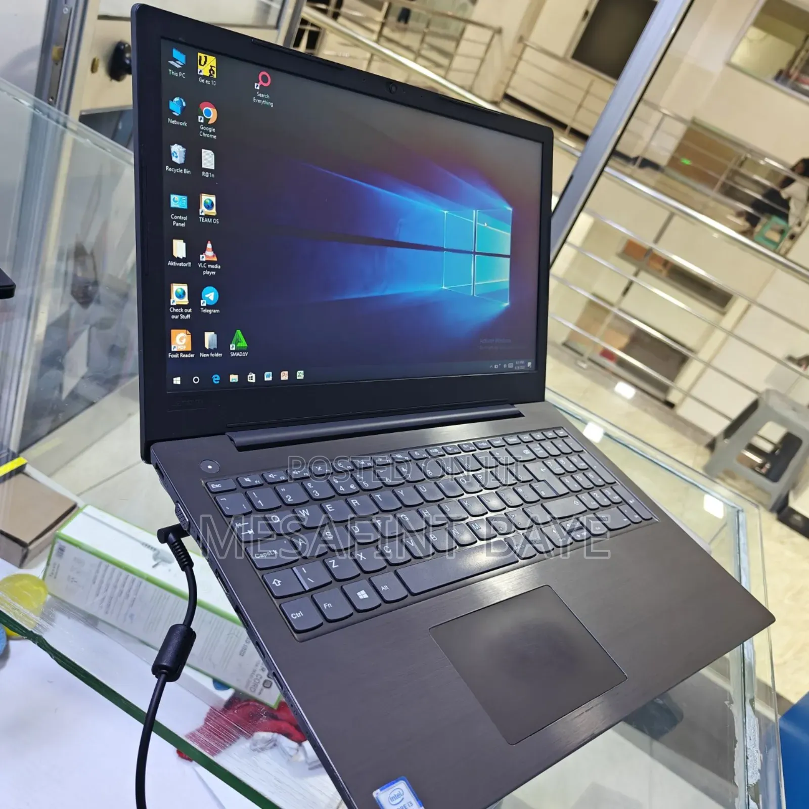 New Laptop Lenovo V15-Iil 4GB Intel Core I3 HDD 500GB