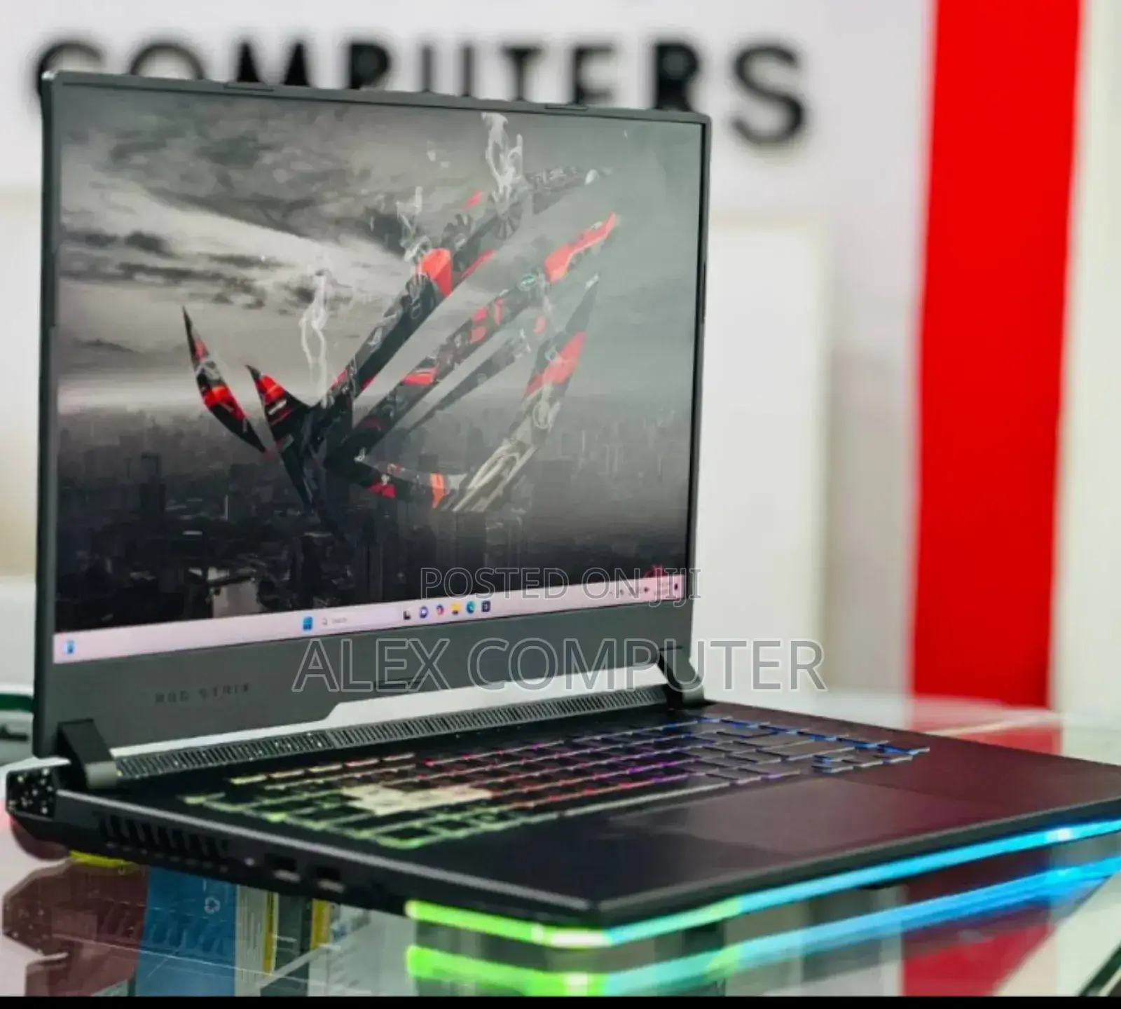 New Laptop Asus ROG Strix G15 16GB AMD Ryzen 9 SSD 512GB