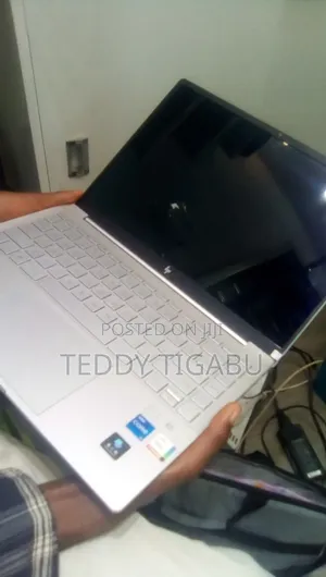 New Laptop HP Pavilion 15 16GB Intel Core I7 SSD 1T