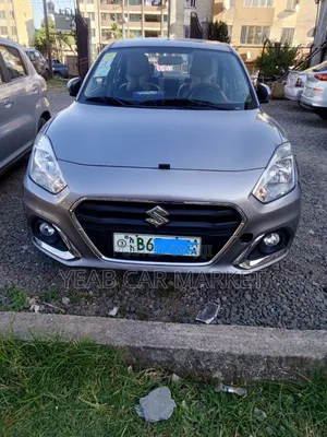Photo - Suzuki Dzire 2022 Silver