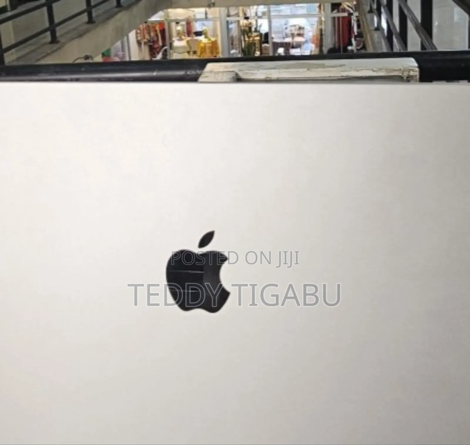 New Laptop Apple MacBook Pro 16GB Apple M1 SSD 512GB