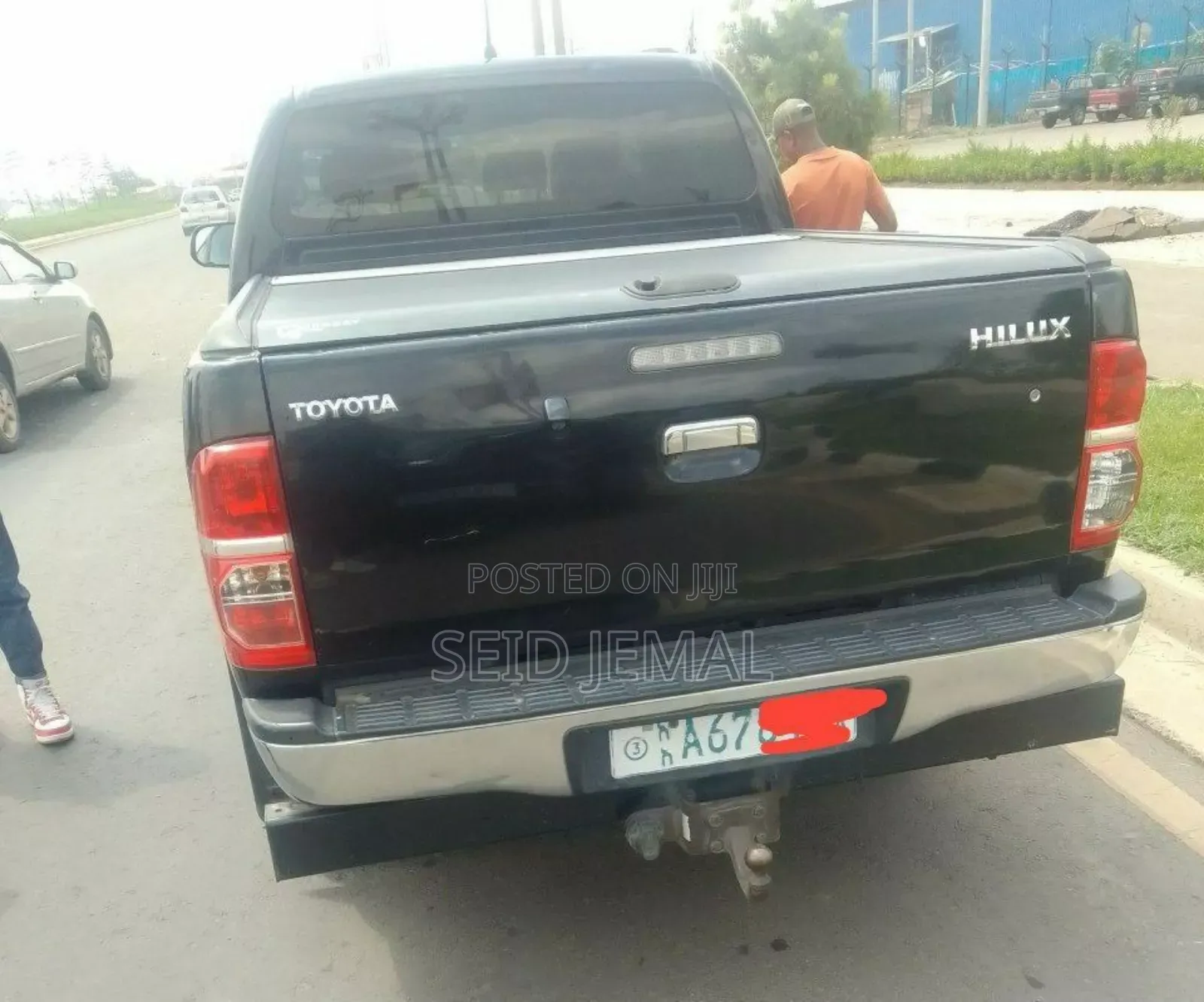 Toyota Hilux 2013 Black