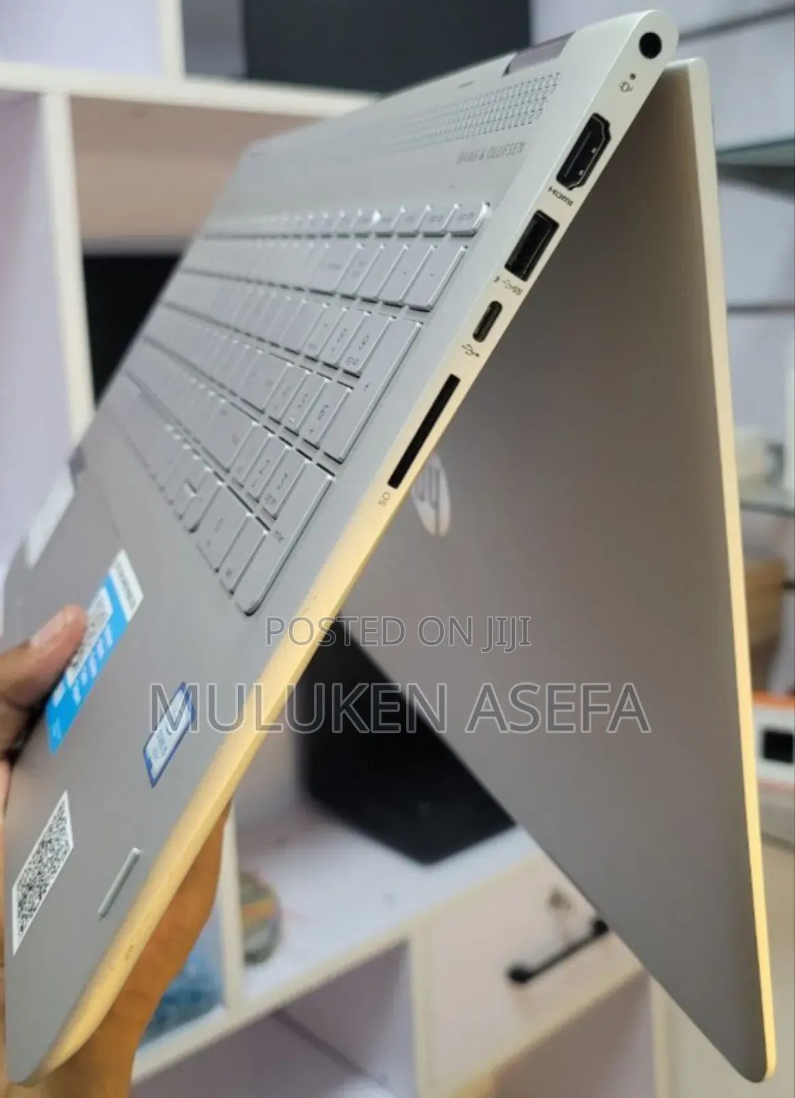 New Laptop HP Envy X360 8GB Intel Core I5 SSD 1T