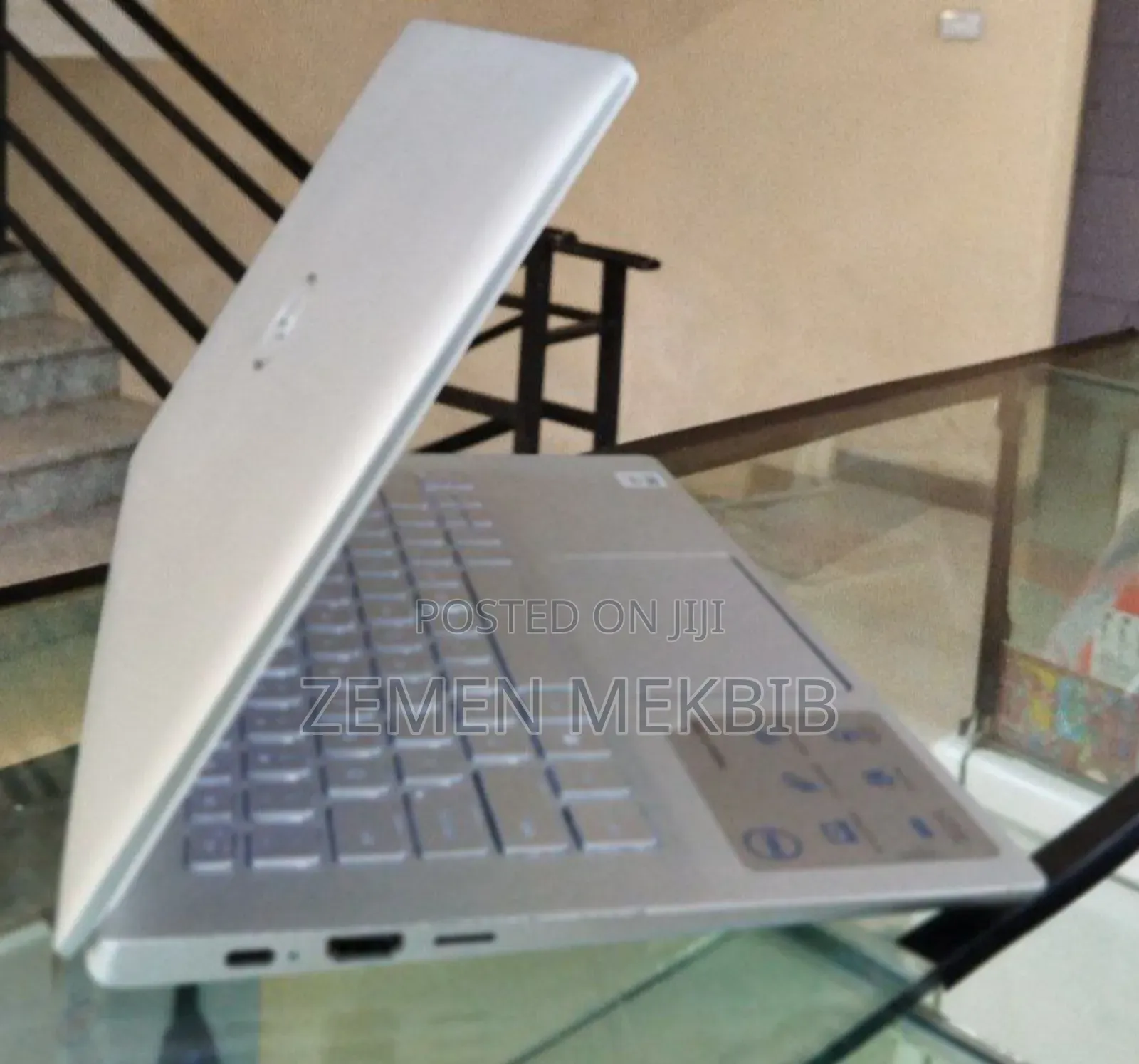 New Laptop Dell Inspiron 15 8GB Intel Core I7 SSD 512GB