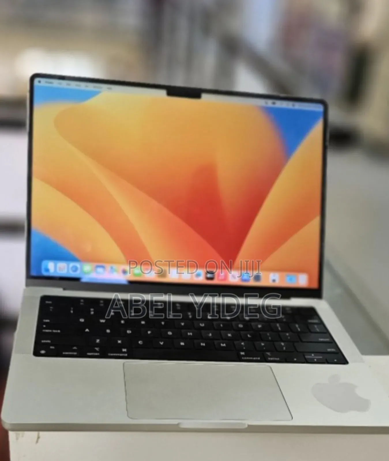 New Laptop Apple MacBook Pro M1 16GB Apple M1 Pro SSD 512GB