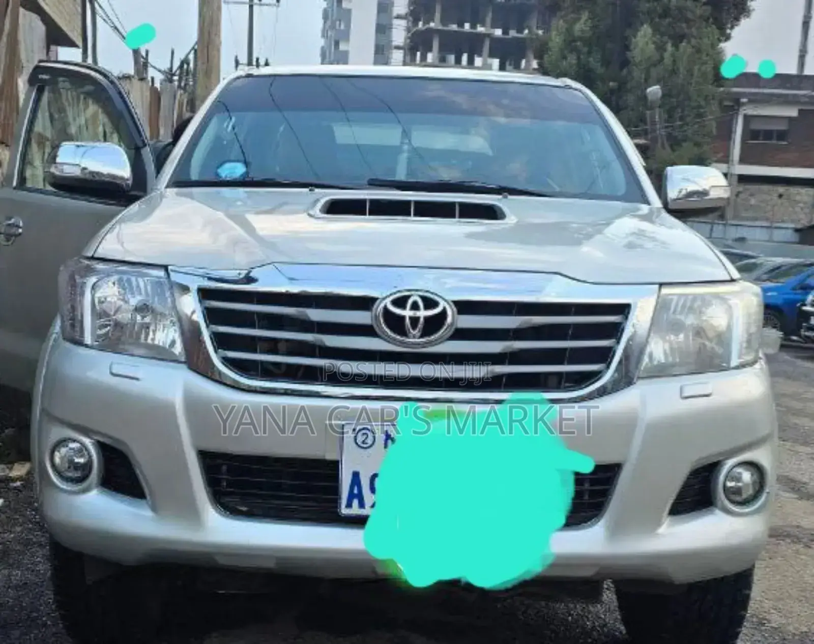 Toyota Hilux 2013 Silver