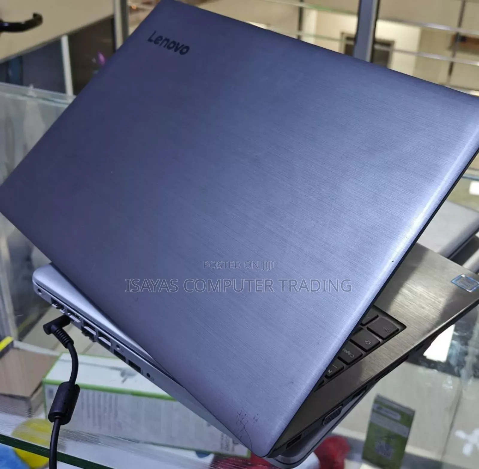 New Laptop Lenovo 4GB Intel Core I3 SSD 500GB