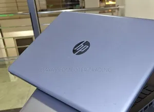 New Laptop HP Stream Notebook 8GB Intel Core I5 HDD 1T