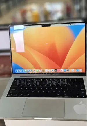 New Laptop Apple MacBook Pro 16GB Apple M1 SSD 512GB