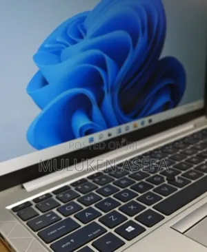 New Laptop HP EliteBook 830 G7 16GB Intel Core I7 SSD 512GB