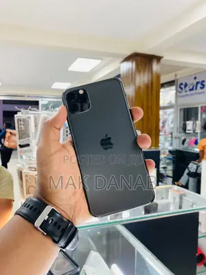 Photo - Apple iPhone 11 Pro Max 256 GB Black