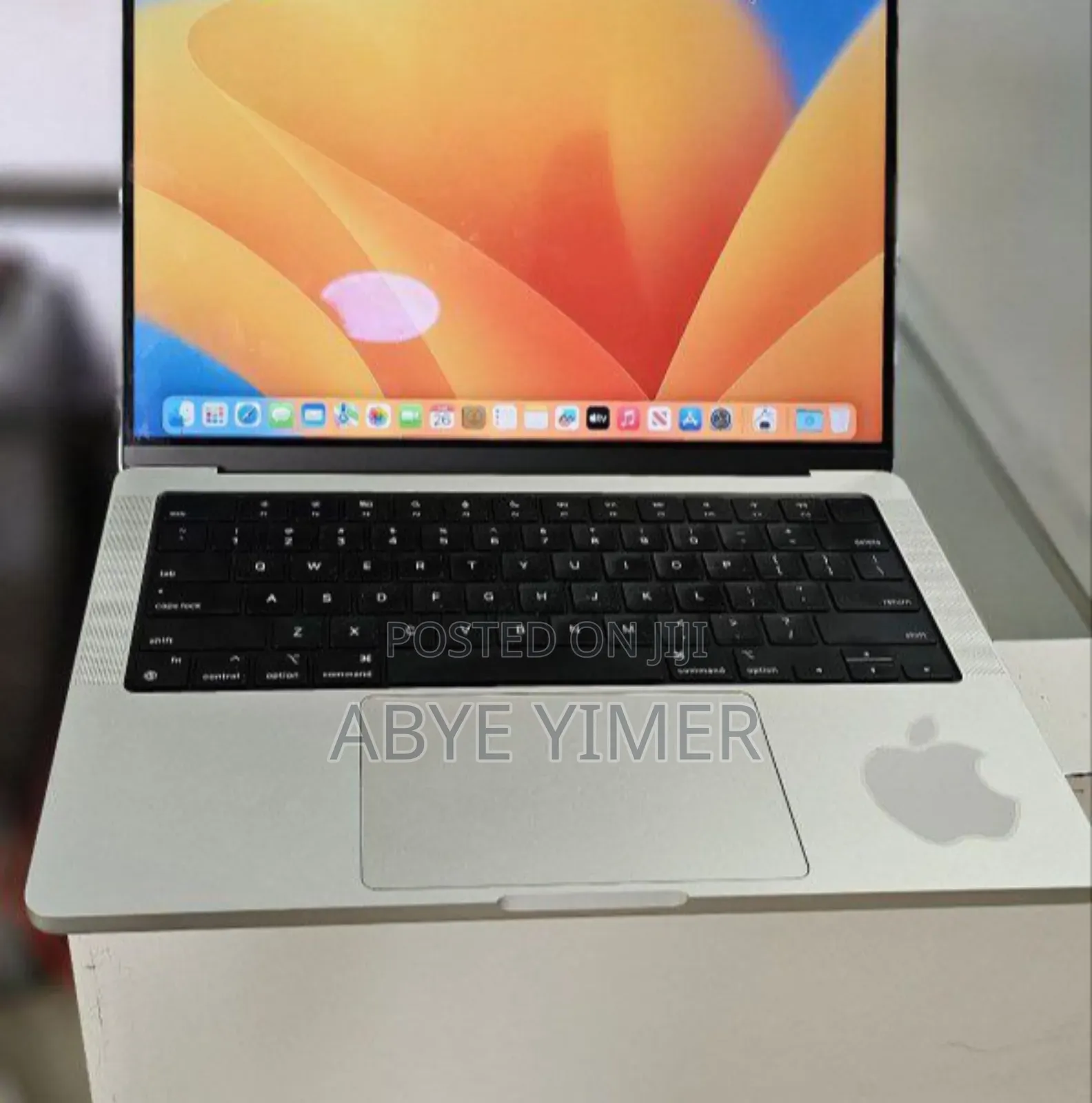 New Laptop Apple MacBook Pro M1 16GB Intel Core M SSD 512GB