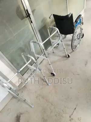 Photo - Walker並不walker片中walker也是walker因素walker鋊你walker川貝walker New