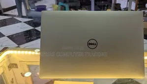 Photo - New Laptop Dell XPS 15 8GB Intel Core I5 SSD 512GB