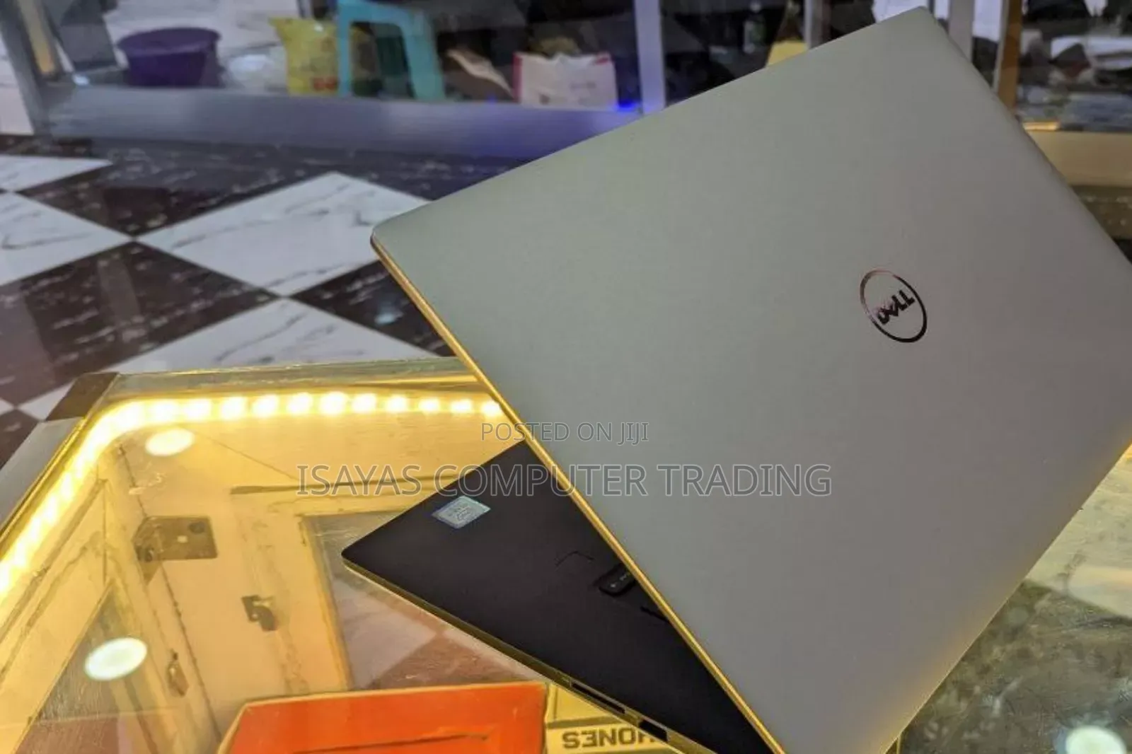 New Laptop Dell XPS 15 8GB Intel Core I5 SSD 512GB