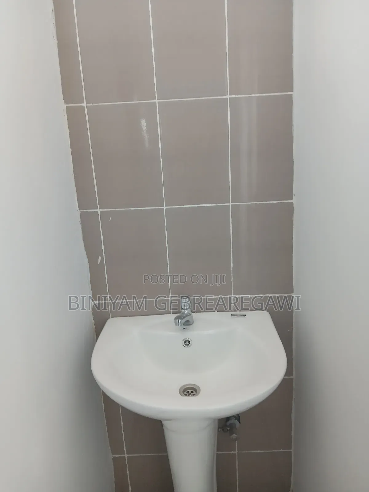 Furnished 2bdrm Apartment in Apartment, Yeka for rent