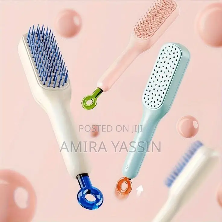 Retractable Cleaning Hair Brush