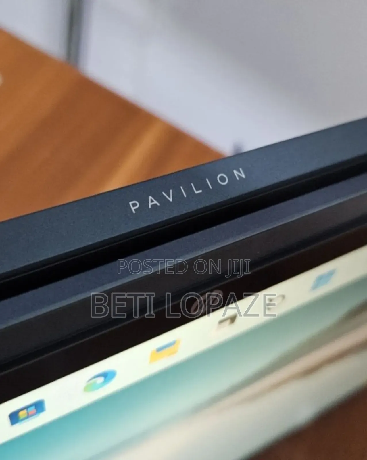 New Laptop HP Pavilion 15 8GB Intel Core I5 SSD 256GB