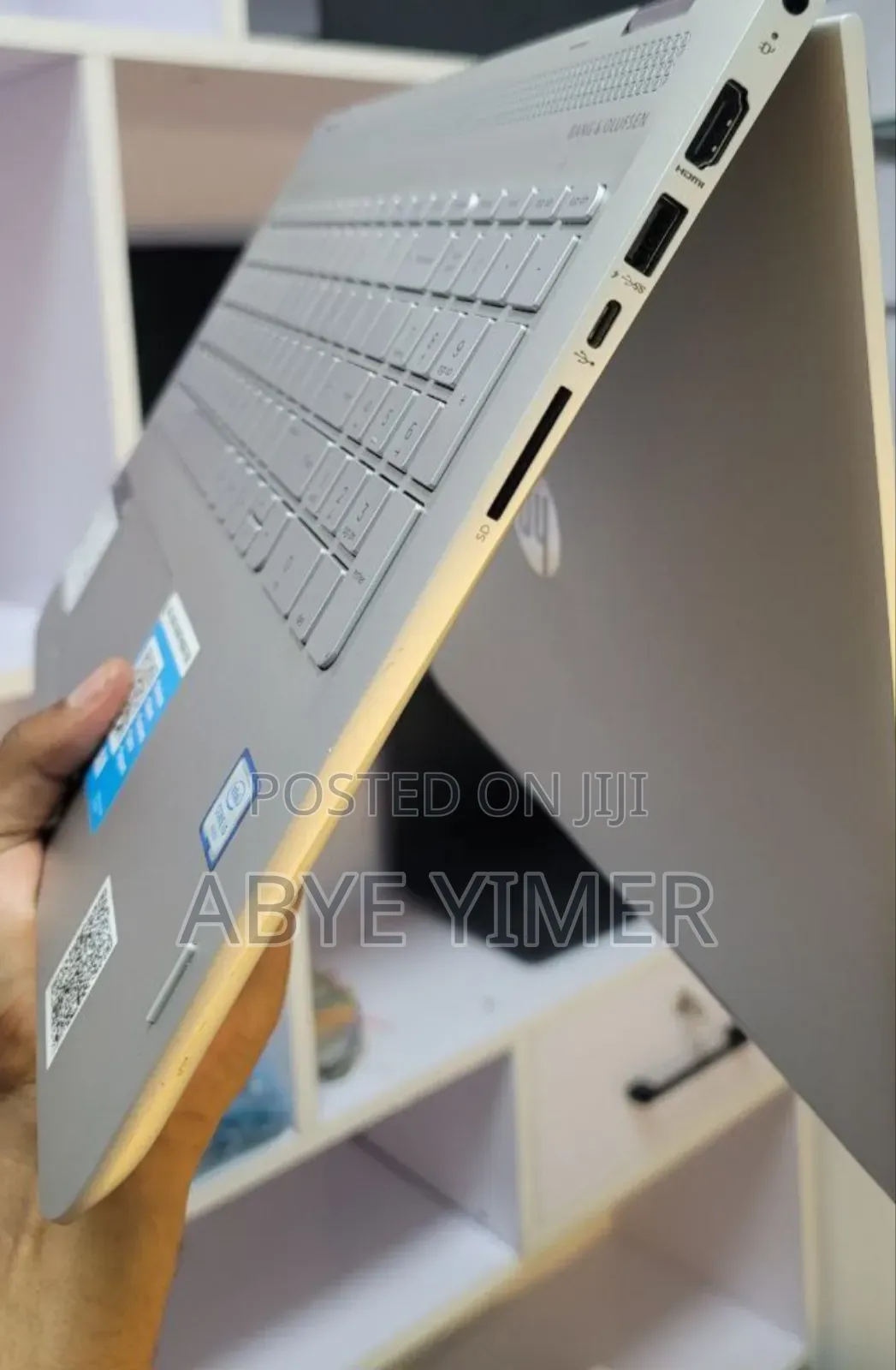 New Laptop HP Envy X360 8GB Intel Core I5 HDD 1T