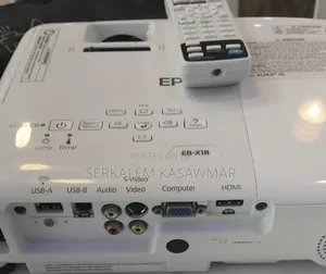 Brand New Epson Projector With Bag, Remote Mo