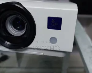 Photo - High Quality Sony Dx 102 Projector Brand New Sony Projecto89