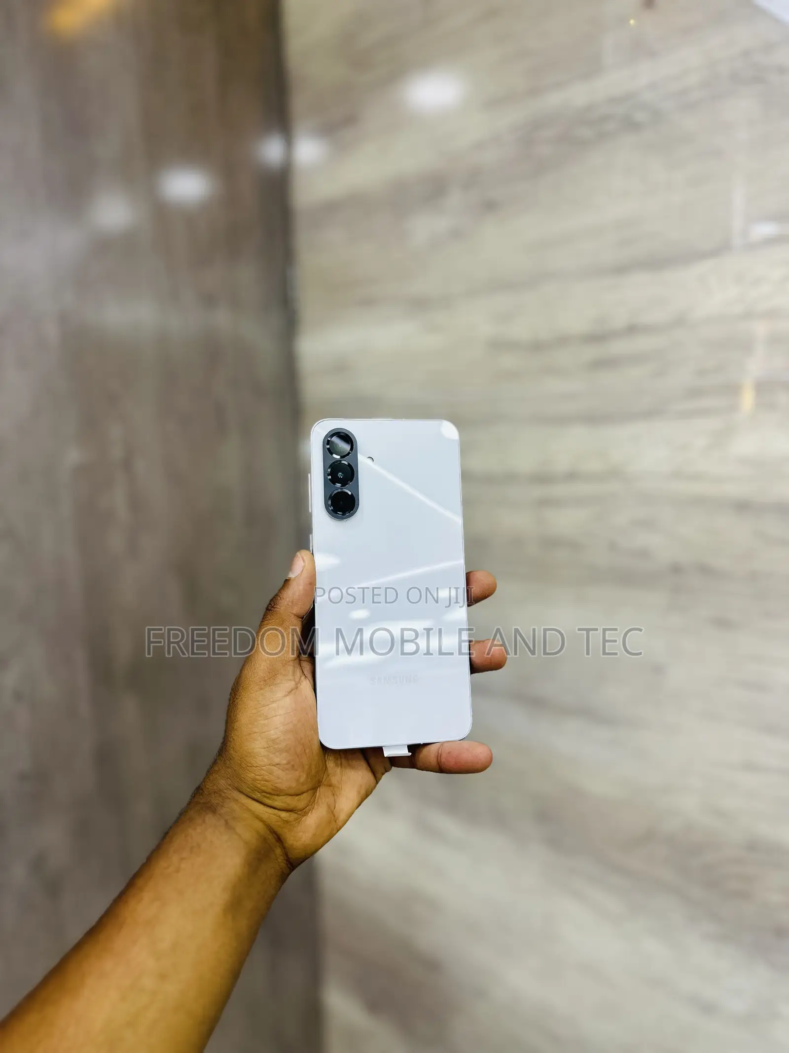 New Samsung Galaxy A56 256 GB White