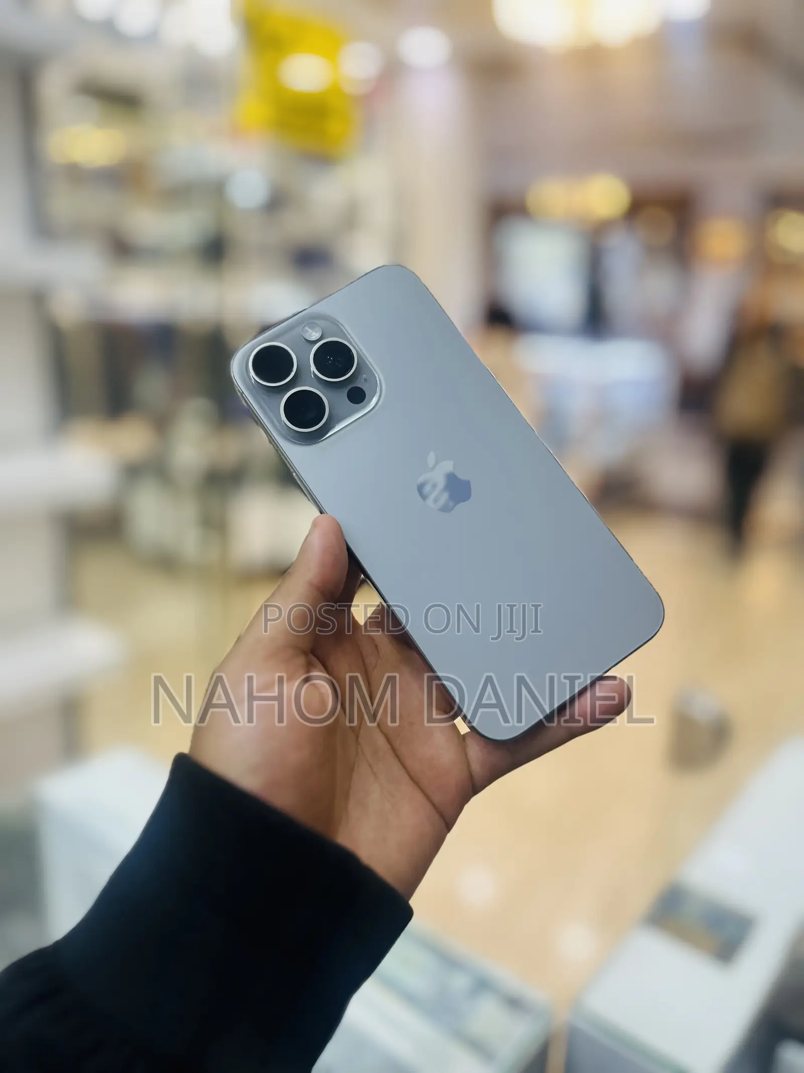 Apple iPhone 15 Pro Max 256 GB Silver