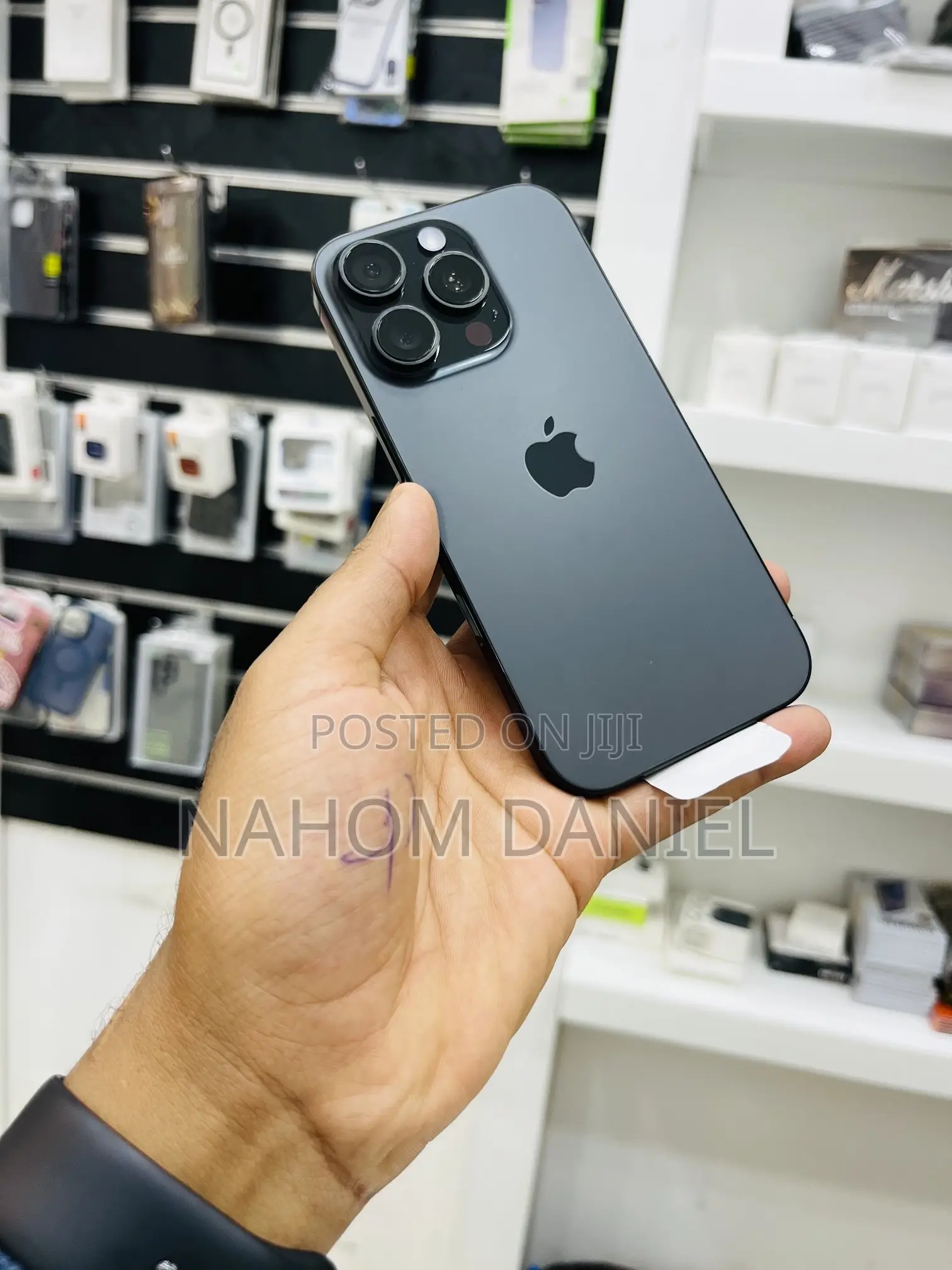 New Apple iPhone 15 Pro 256 GB Black