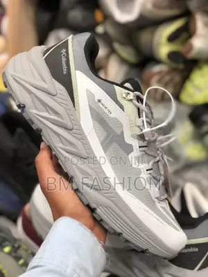 Photo - Columbia Fashion Sneakers Light Gray Comfortable Shoes