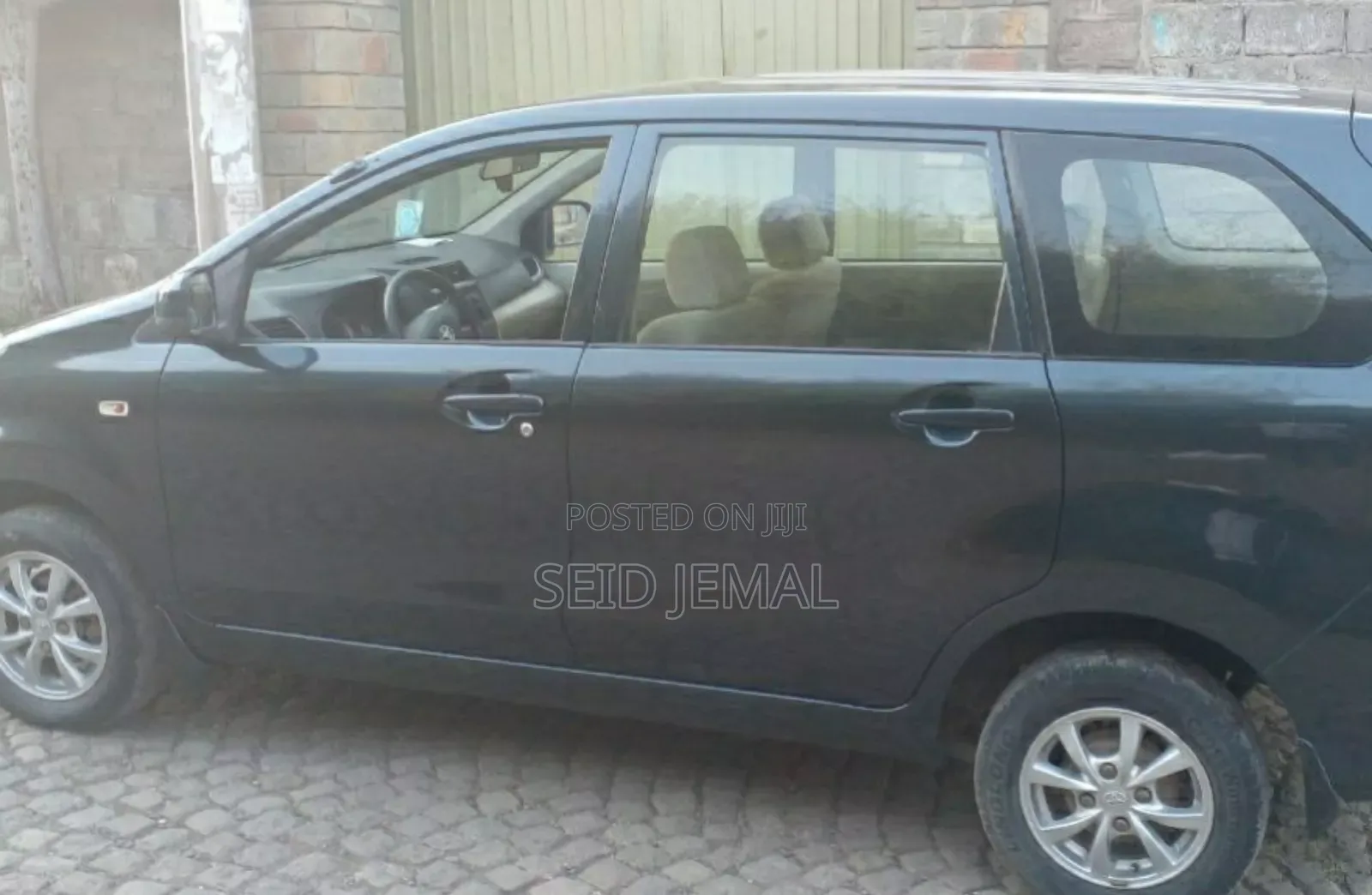 Toyota Avanza 2014 Gray