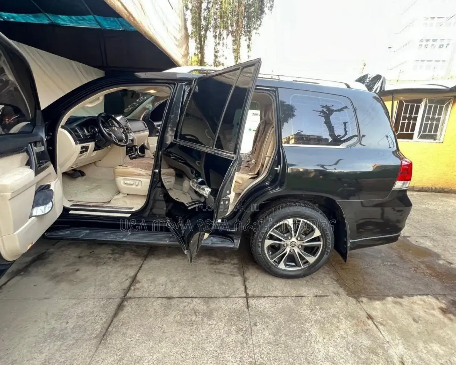 Toyota Land Cruiser 2020 Beige