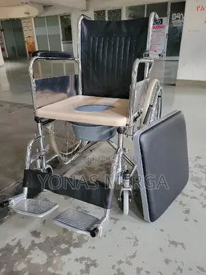 Toilet Wheelchair轮حwilcher^Wheelchair (Spoke Wheels)(Fs681)