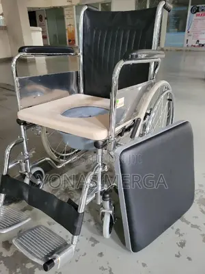 Photo - Commode Wheelchair - Stainless Steel姑مwheelchair*拎wheelchair