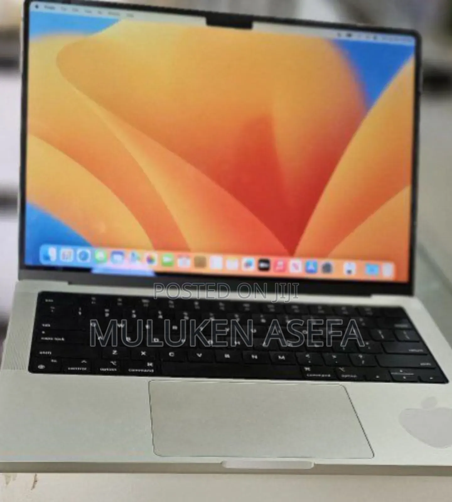 New Laptop Apple MacBook Pro 16GB Apple M1 SSD 512GB