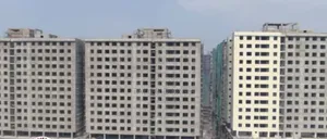 በታላቁ የገበያ ማዕከል ጥቂት ሱቆች ቀርተውናል እርሶም መርጠው ይግዙ።