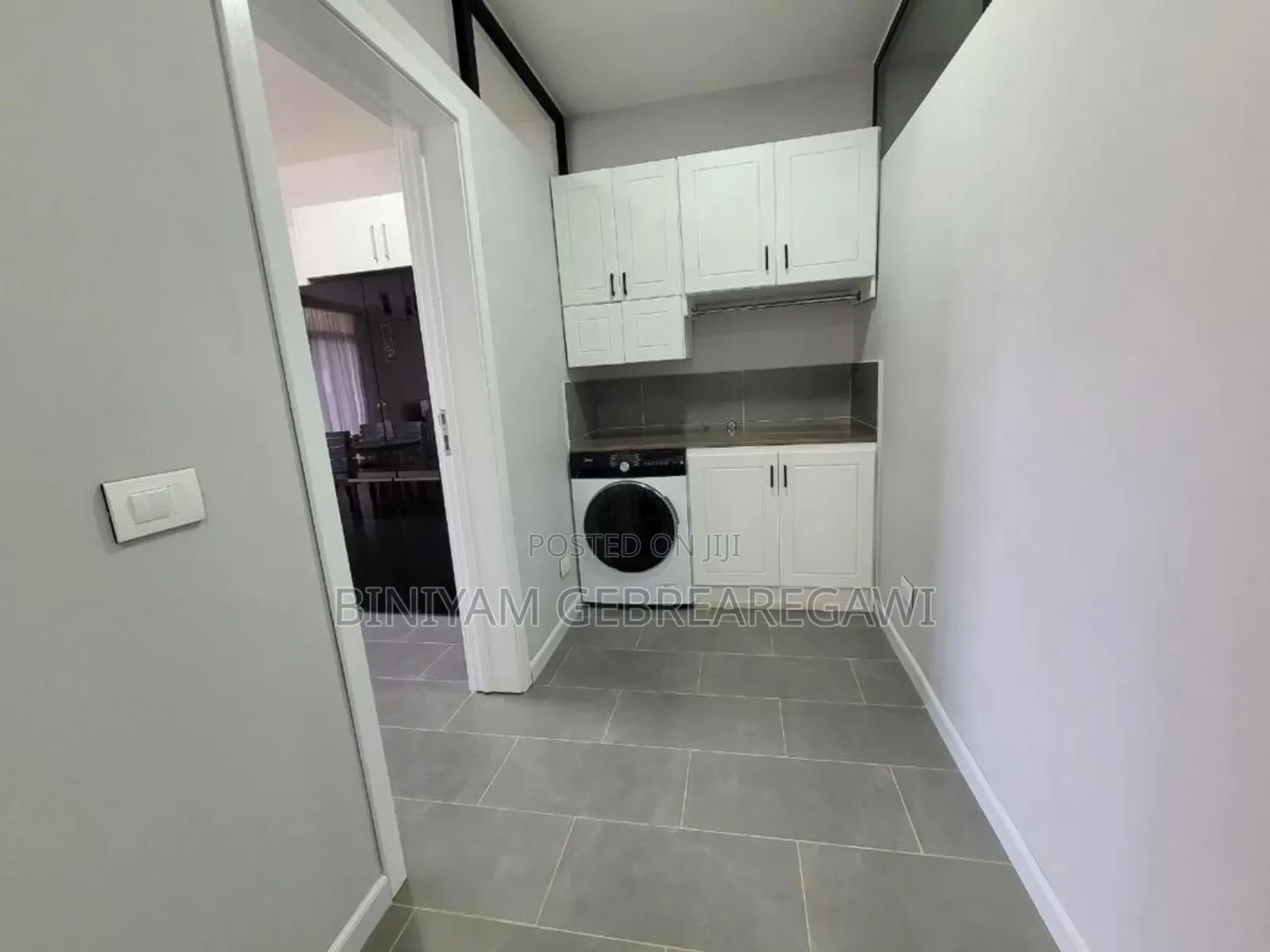 Furnished 3bdrm Apartment in Apartment, Yeka for rent