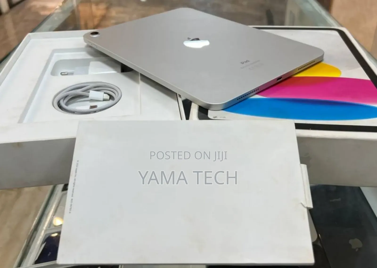 New Apple iPad (2022) 256 GB Silver