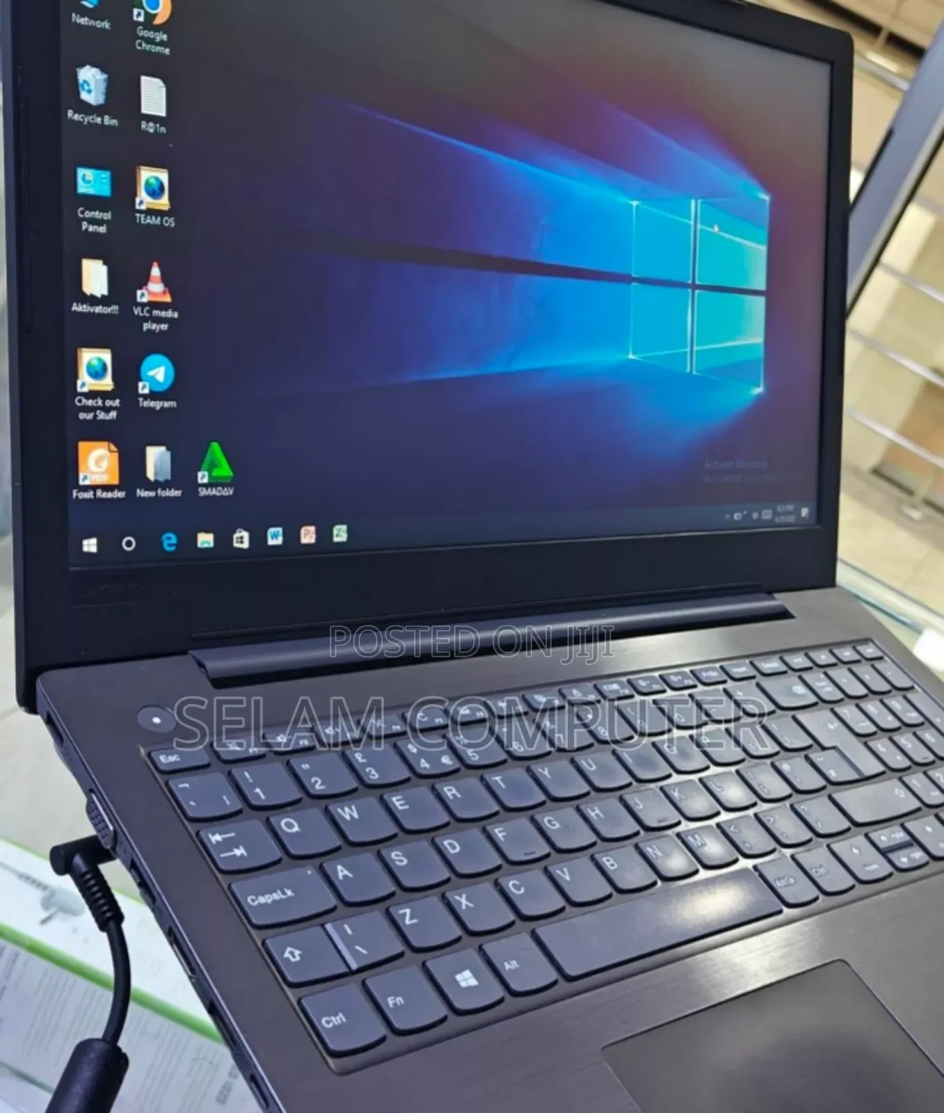 New Laptop Lenovo ThinkPad Yoga 370 4GB Intel Core I3 HDD 500GB