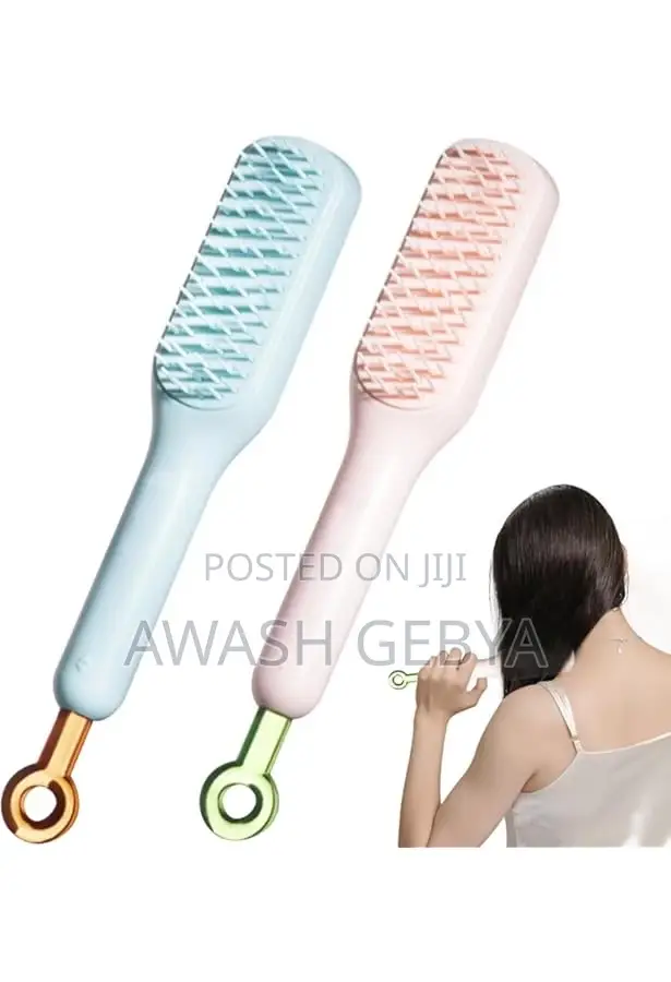 Retractable Cleaning Hair Brush