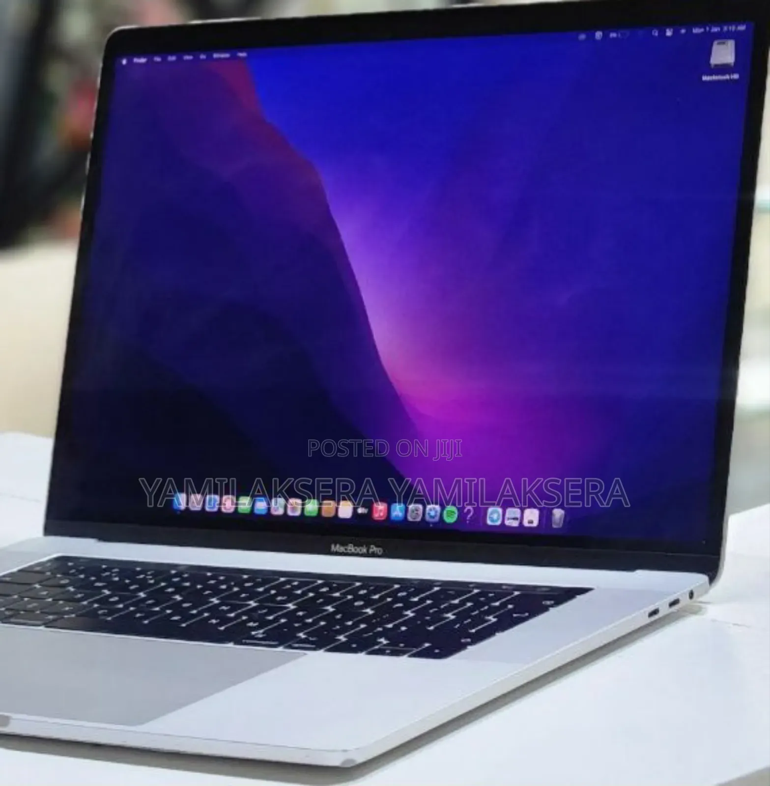 New Laptop Apple MacBook Pro 2016 16GB Intel Core I7 SSD 512GB