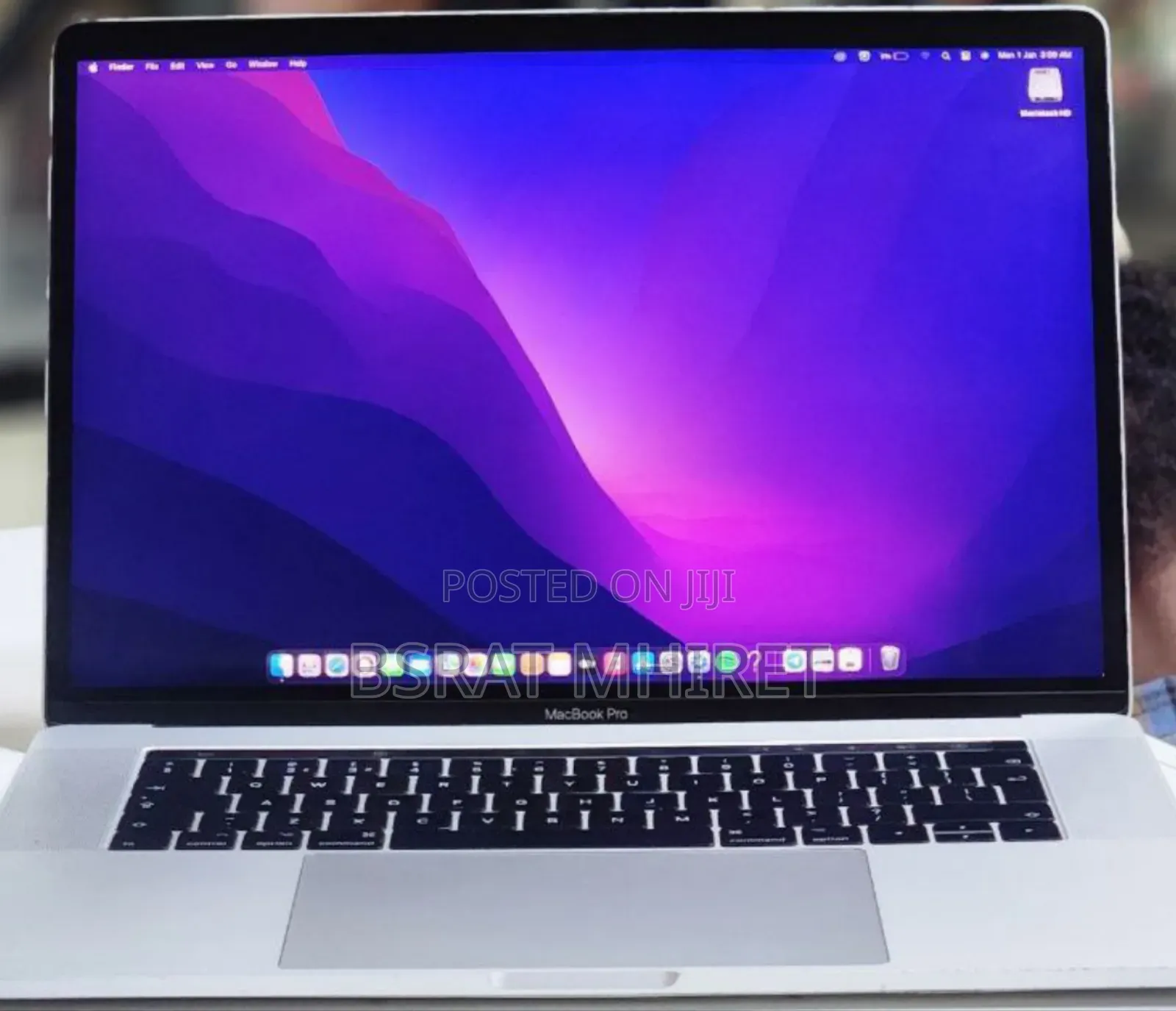 New Laptop Apple MacBook Pro 2017 16GB Intel Core I7 SSD 512GB