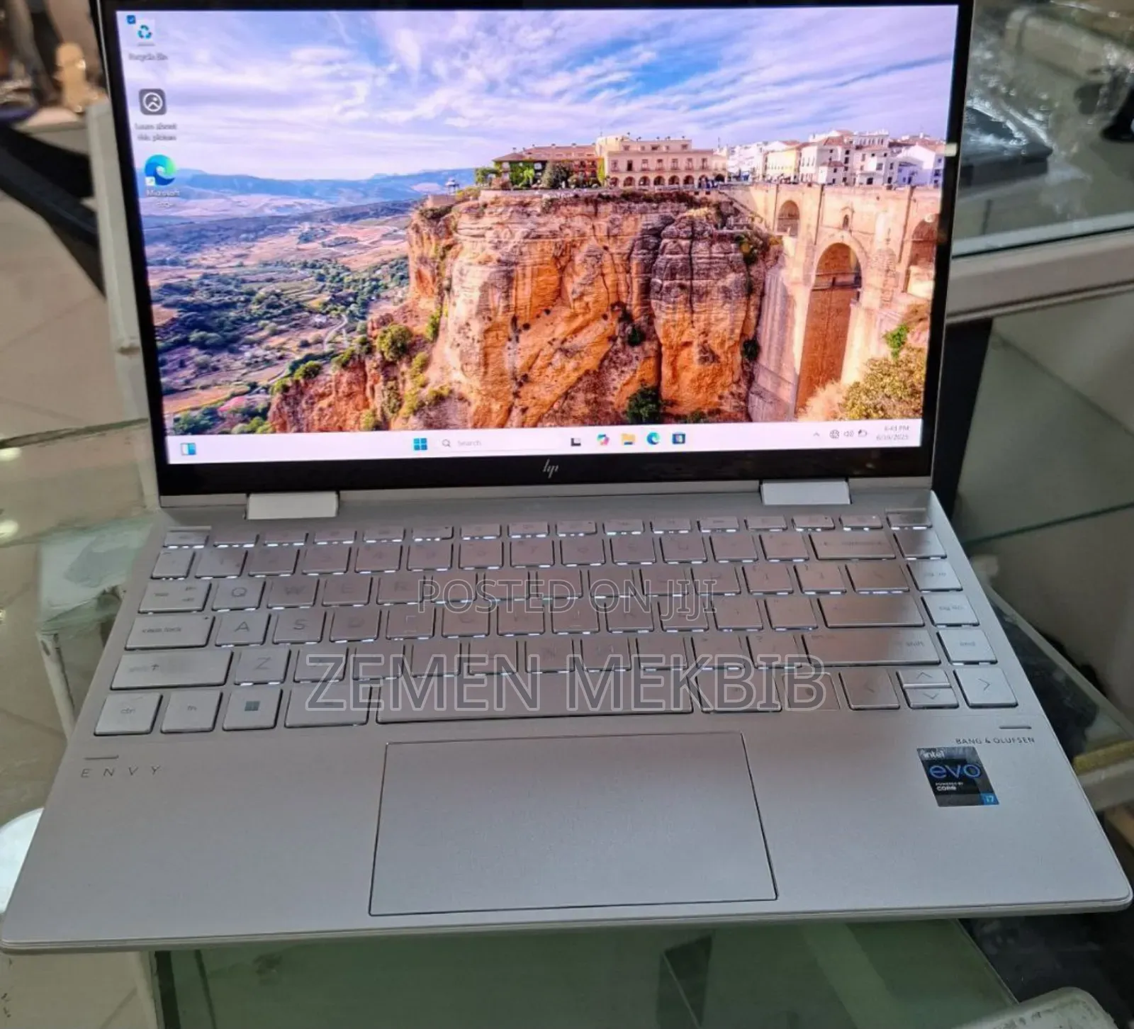 New Laptop HP Envy X360 16GB Intel Core I7 SSD 512GB