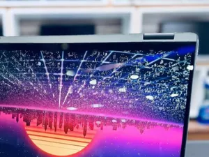 Photo - New Laptop Lenovo Yoga 7i 8GB AMD Ryzen 5 SSD 512GB