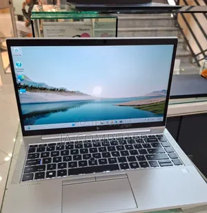 New Laptop HP EliteBook 840 G7 16GB AMD Ryzen 7 SSD 512GB