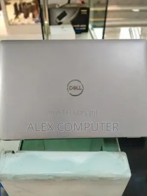 New Laptop Dell Latitude 5440 16GB Intel Core I5 SSD 512GB