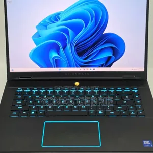 New Laptop Alienware M15 R3 16GB Intel Core Ultra 7 SSD 1T