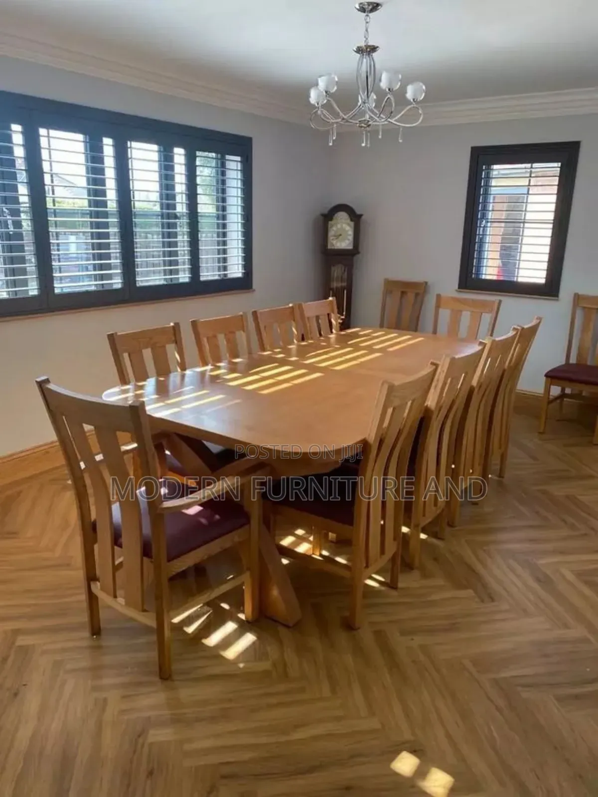 Dining Table (8 Chair) ባለ 8 ወንበር የመመገብያ ጠረጴዛ