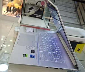 New Laptop HP Envy 16 Gaming 16-H1023dx 16GB Intel Core I7 SSD 1T