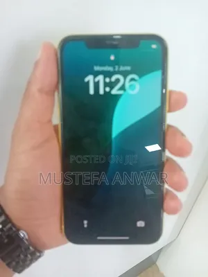 Photo - Apple iPhone 11 64 GB